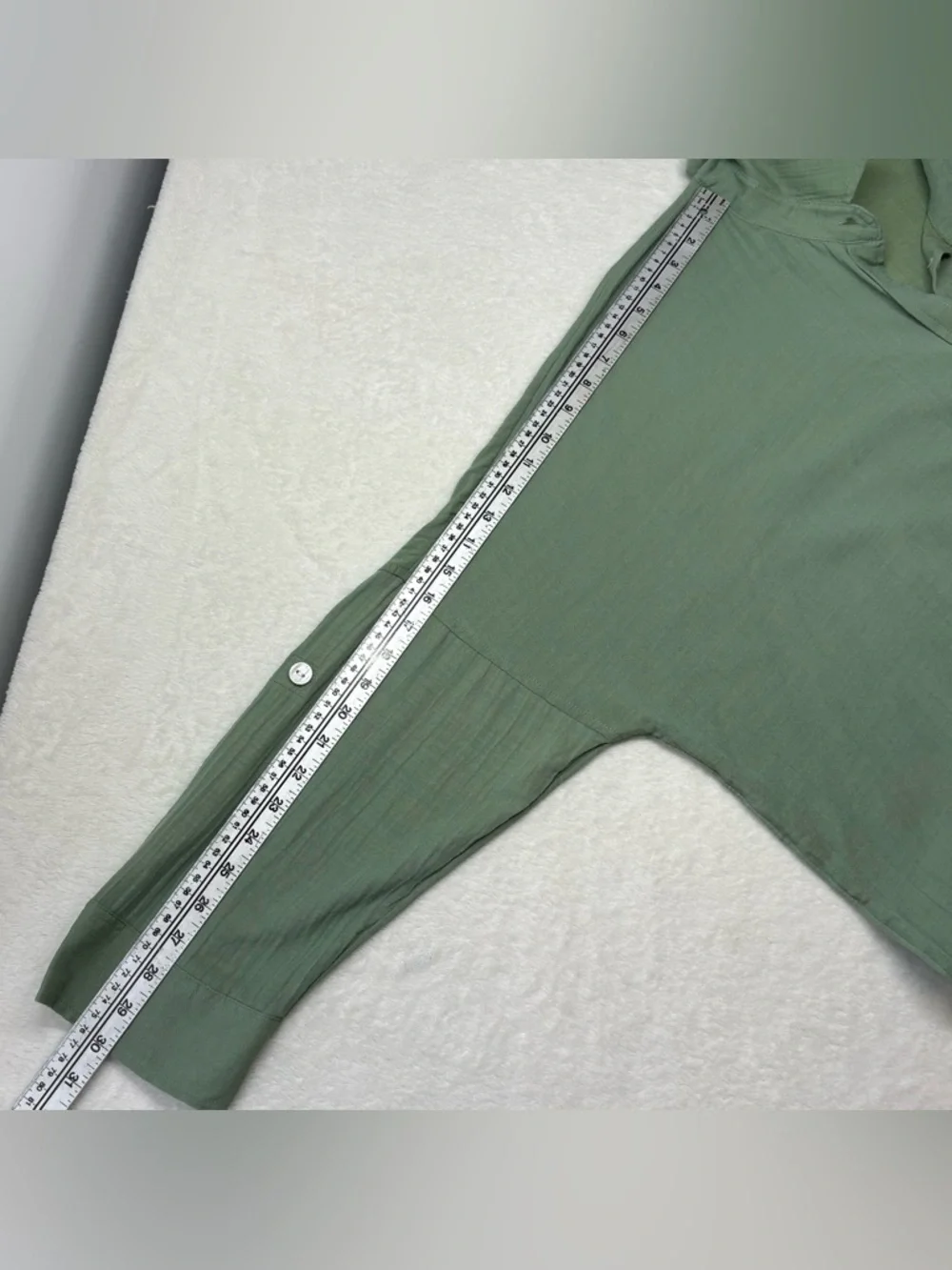 mySTYLE Green Oversized Button Up Shirt Textured Gauze Tab Sleeve Top L XL - Picture 9 of 10